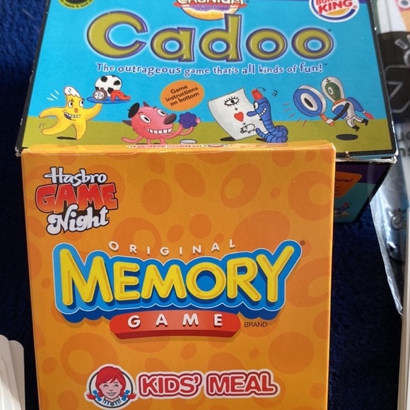 Lot of 5 small kids’ games, perfect for travel! Plus a minion toy figurine! - Picture 3 of 5